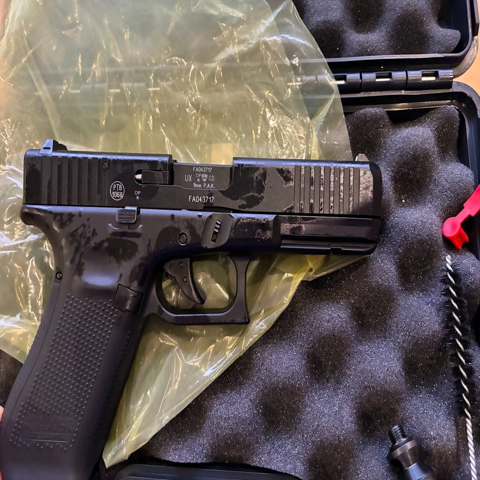 Glock 17 Gen5 Schreckschuss Pistole Schwarz 9 mm P.A.K. – Bild 1