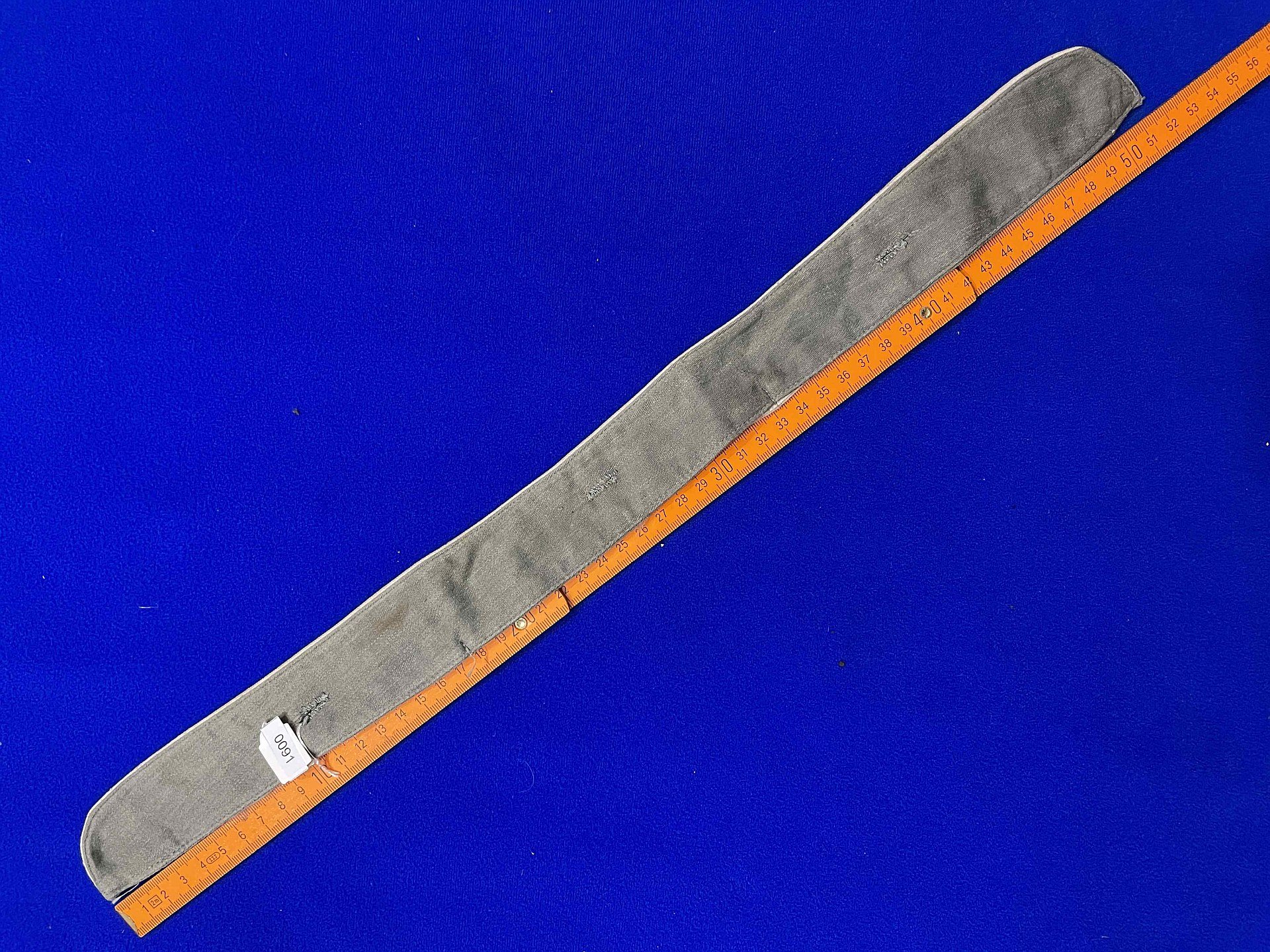 deutsche Kragenbinde Länge 52cm & 3 Knopflöcher – Bild 2