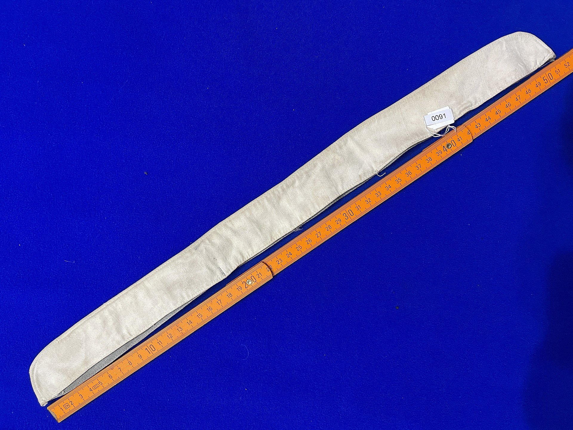 deutsche Kragenbinde Länge 52cm & 3 Knopflöcher – Bild 1