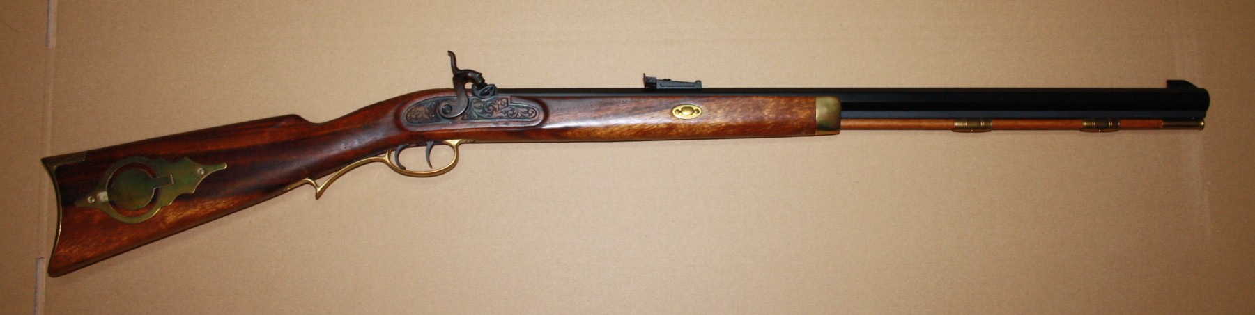 Perkussions Vorderlader Büchse "HAWKEN RIFLE" im Kal. 45 -TIP TOP- – Bild 1