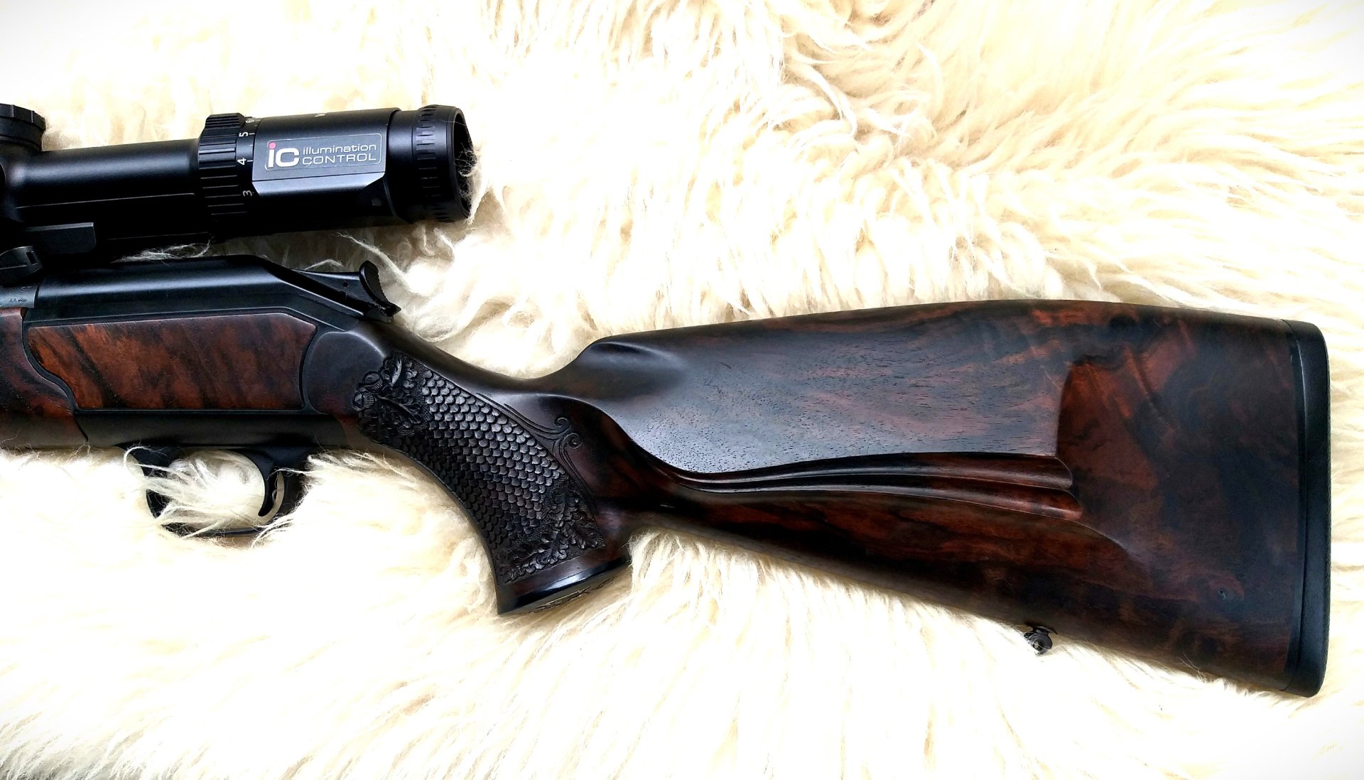 Blaser R93 Attaché Luxus Kal.: 30.06+Zeiss Variopoint 3 –12 x 56 mit iCT*M Control+ Svemko SD – Bild 5