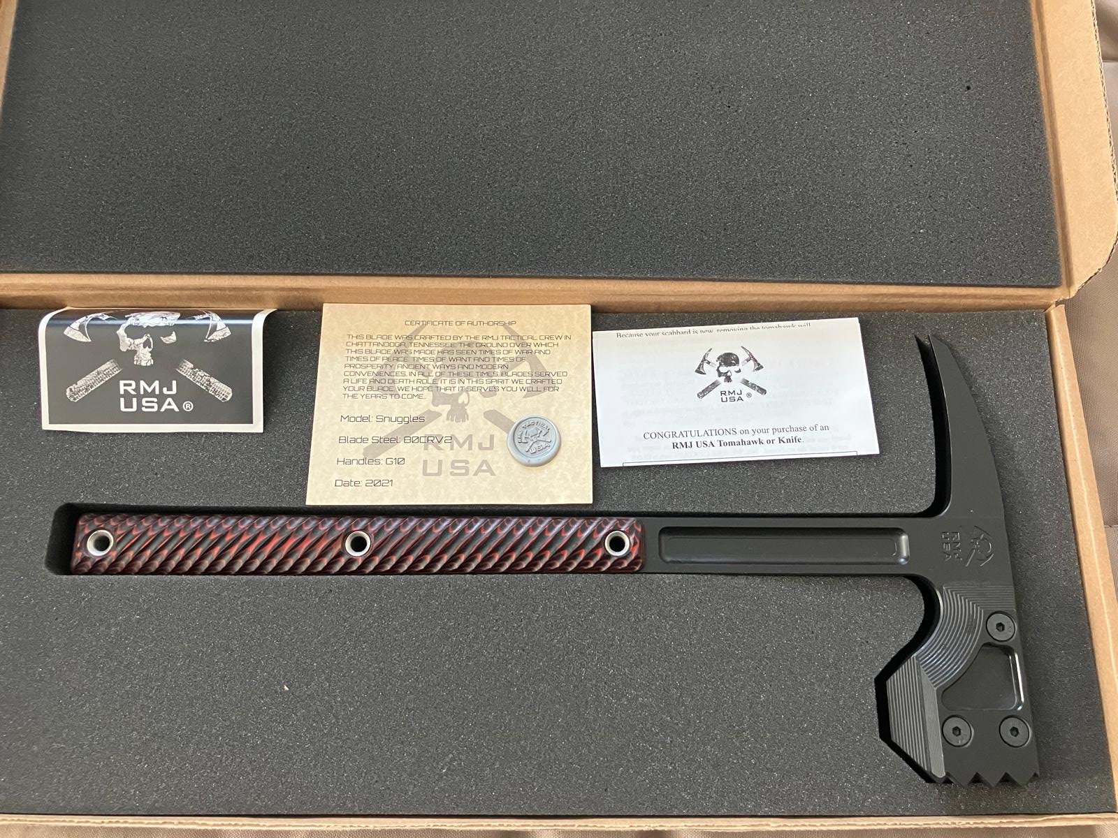 RMJ Tactical Snuggles – Johnny Red / Graphite Black / Red-Black G10 – Bild 2