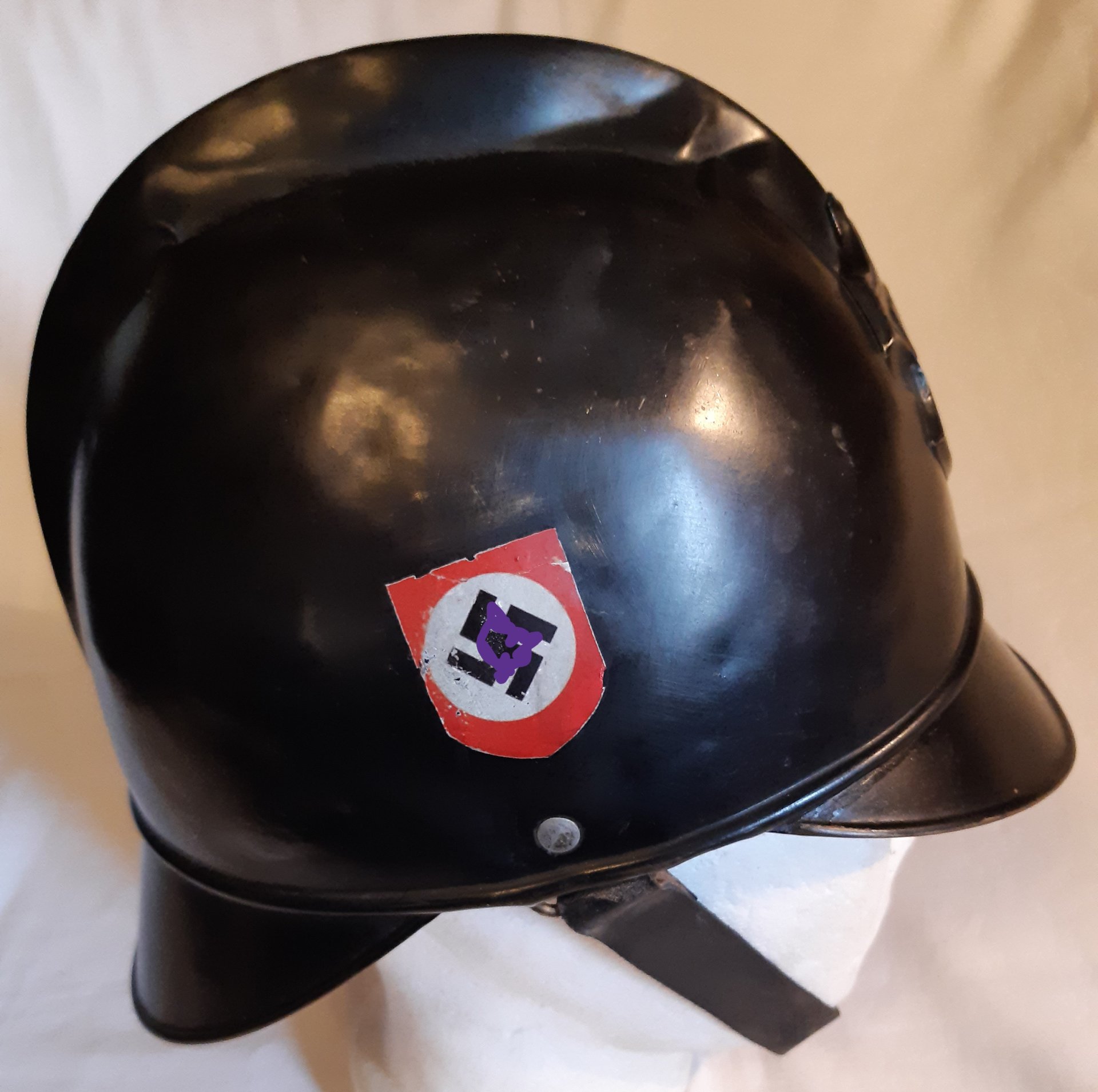 Helm Feuerlöschpolizei Freiw. Feuerwehr Messing 3. Reich – Bild 2