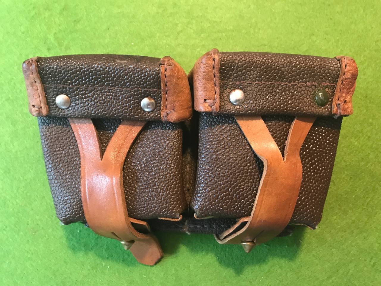 ALTE RUSSISCHE (?) DOPPELTE MUNITION TASCHE MOSIN NAGANT GESTEMPELT – Bild 1