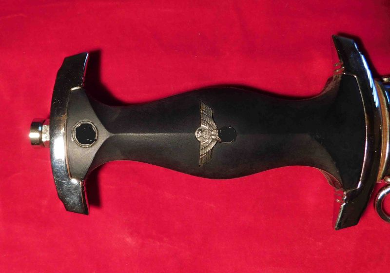 XX Dienstdolch – Bild 4