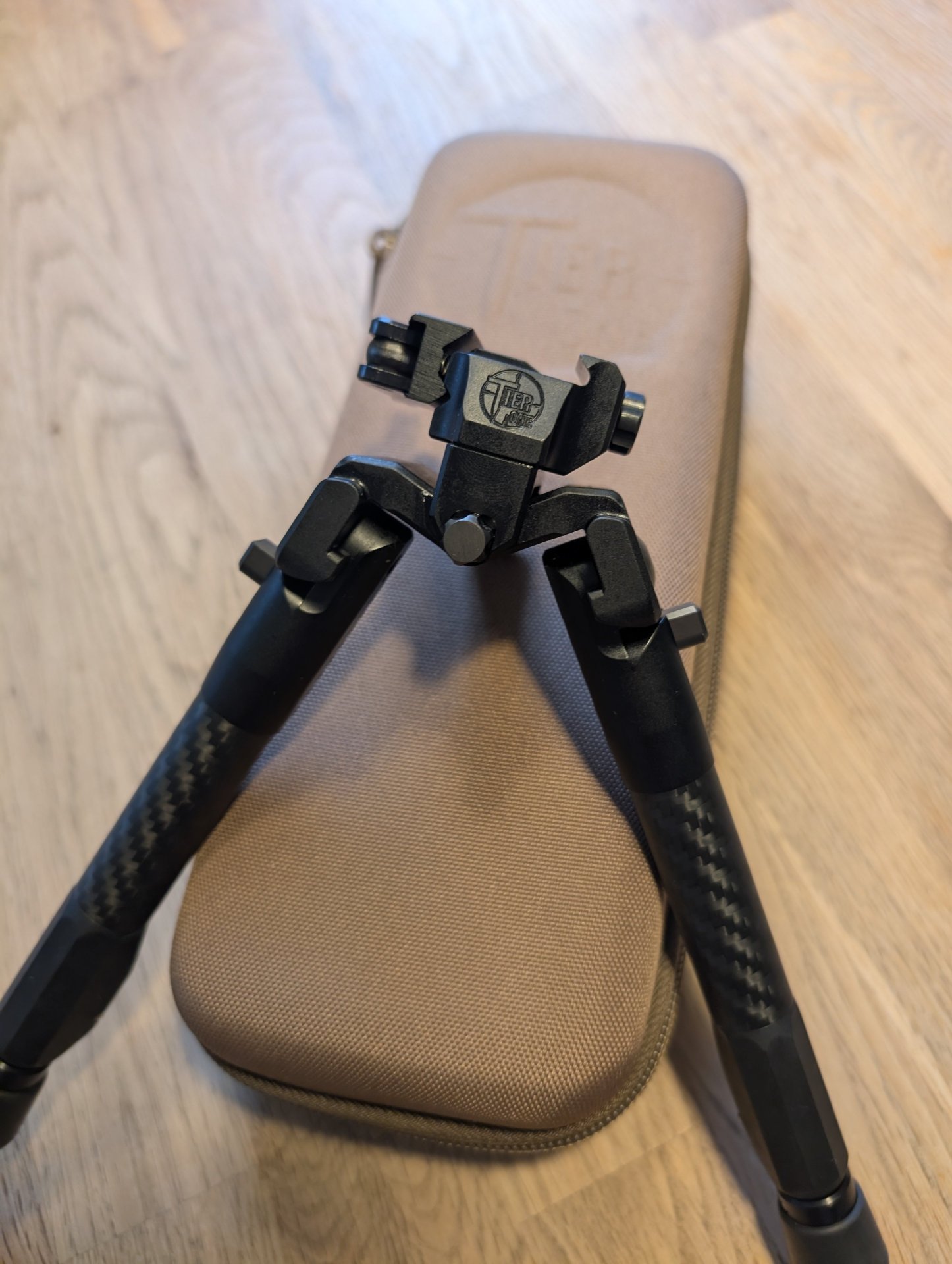 Tier One Tactical Bipod Zweibein 18 cm (Picatinny) – inkl. Blaser-Adapter – Bild 1
