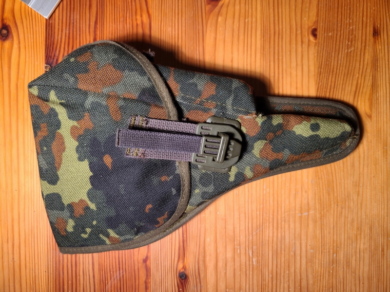 BW Pistolentasche /Koppeltasche / Holster für P1 / P38 Textil Flecktarn – Bild 1