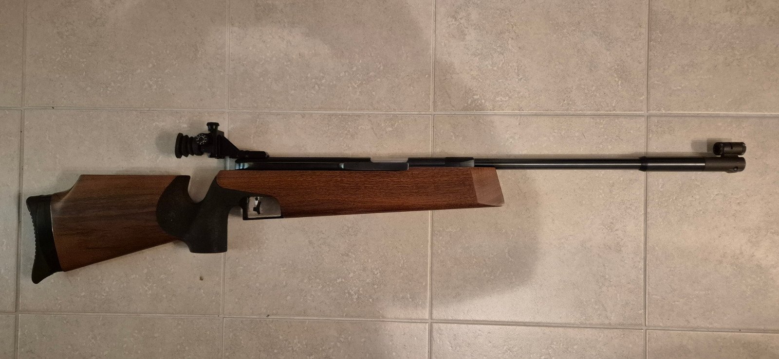 Feinwerkbau 300 S Matchluftgewehr, guter Zustand, voll funktionsfähig – Bild 1