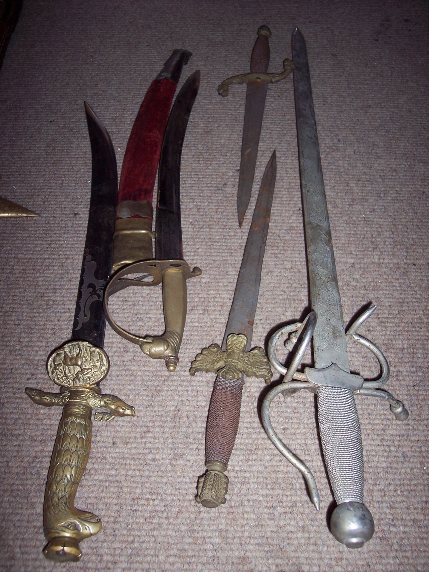 Konvolut Sammlung Rapier Dolche Messer Degen Schwert Pappenheimer unbekannt Dachbodenfund – Bild 1