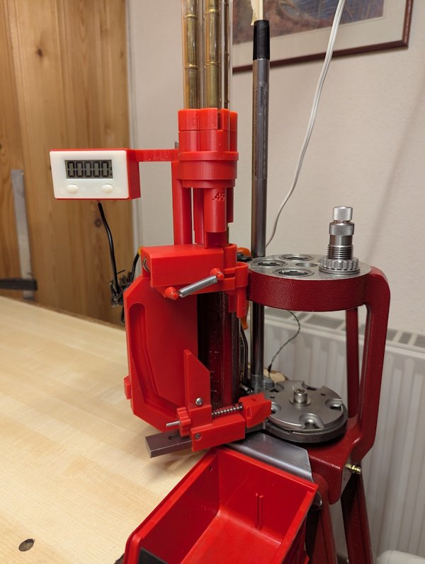 Case Feeder Hülsenzuführung für Hornady LNL AP – Bild 1