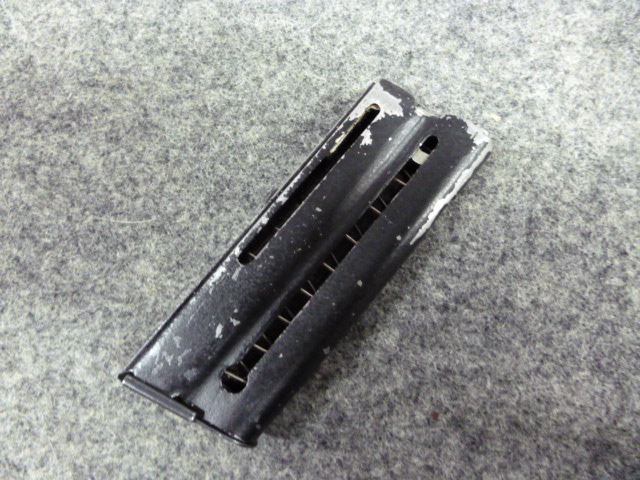 1 10-Schuss Magazin für Voere Repetierer, Kal. .22lr – Bild 1