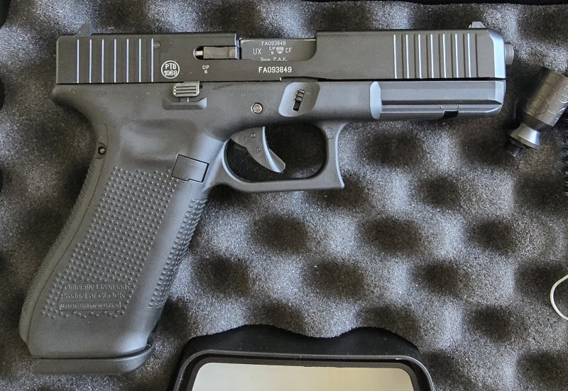 Großes Schreckschuss Set P99 / Glock 17 – Bild 3