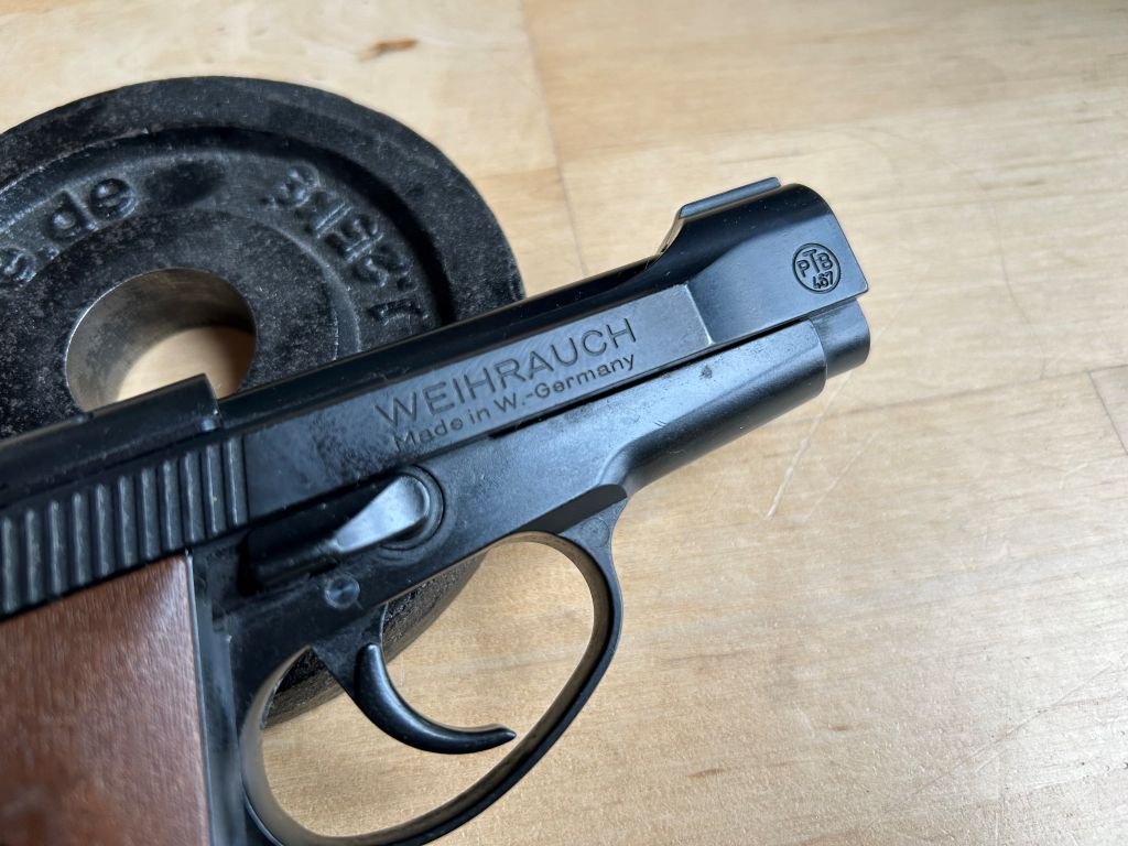 Weihrauch HW94 Schreckschuss Pistole 9mmRK (.380 Knall) PTB 467 inkl. Munition (Pfeffer, CS, Knall) – Bild 4