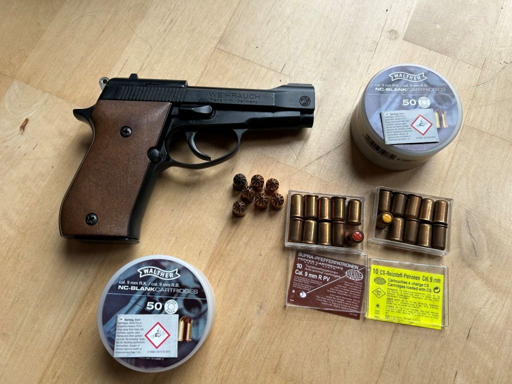 Weihrauch HW94 Schreckschuss Pistole 9mmRK (.380 Knall) PTB 467 inkl. Munition (Pfeffer, CS, Knall) – Bild 1
