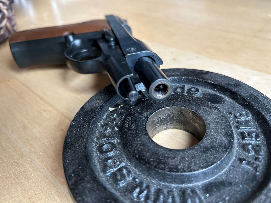 Weihrauch HW94 Schreckschuss Pistole 9mmRK (.380 Knall) PTB 467 inkl. Munition (Pfeffer, CS, Knall) – Bild 9