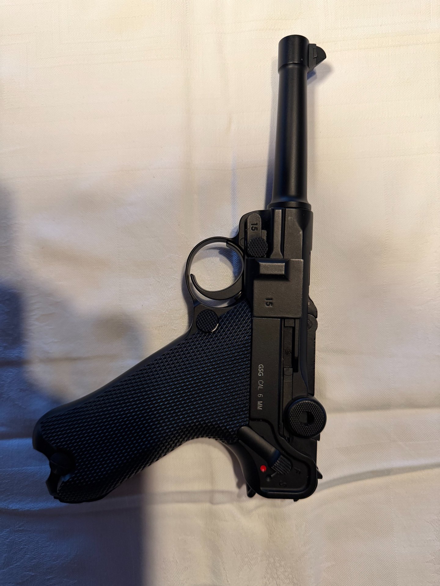 KWC / GSG P08 Softair CO2 6 mm, Full Metal, Blowback, F, mit 2 Magazinen und Lederholster – Bild 3