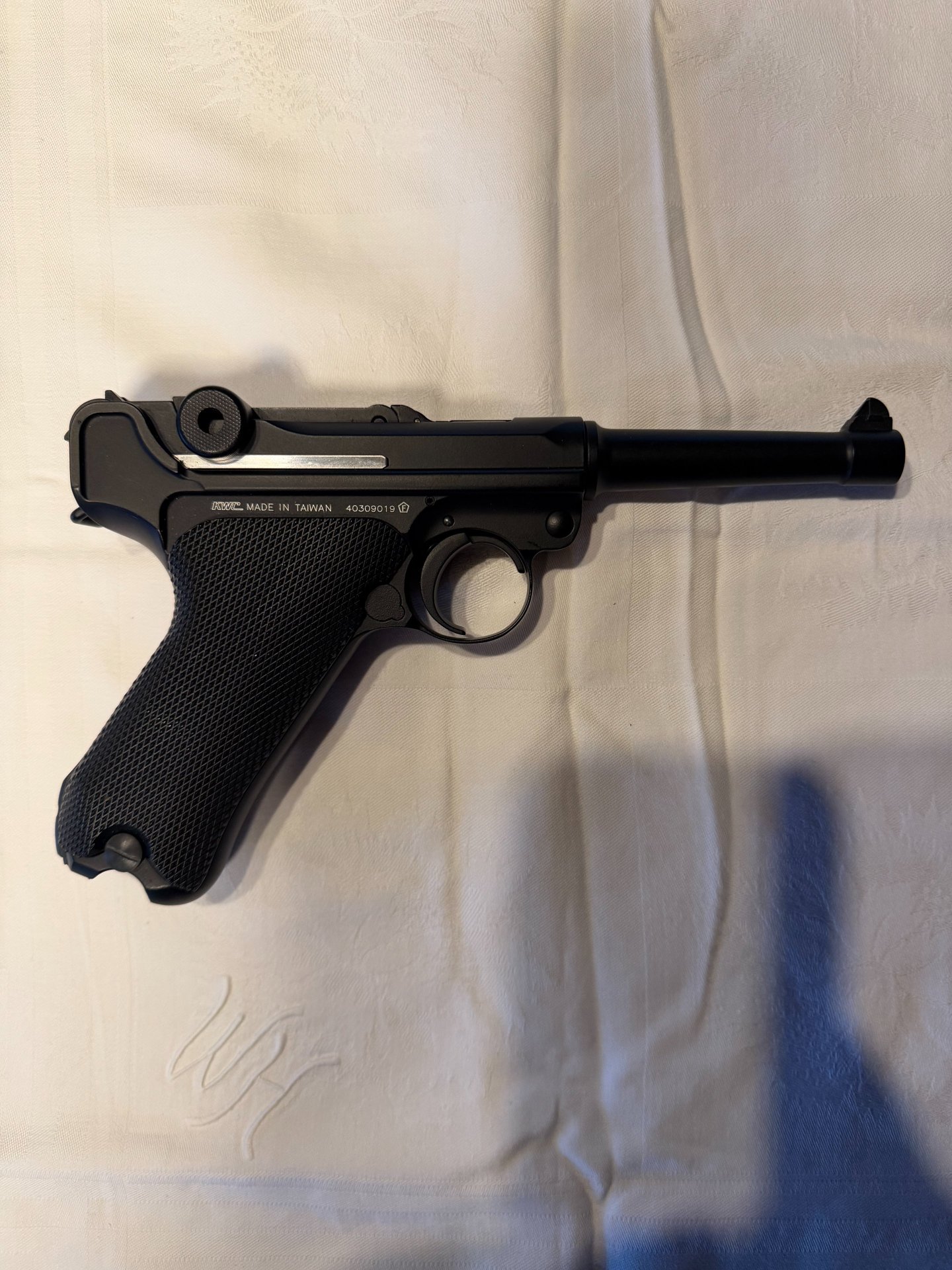 KWC / GSG P08 Softair CO2 6 mm, Full Metal, Blowback, F, mit 2 Magazinen und Lederholster – Bild 2