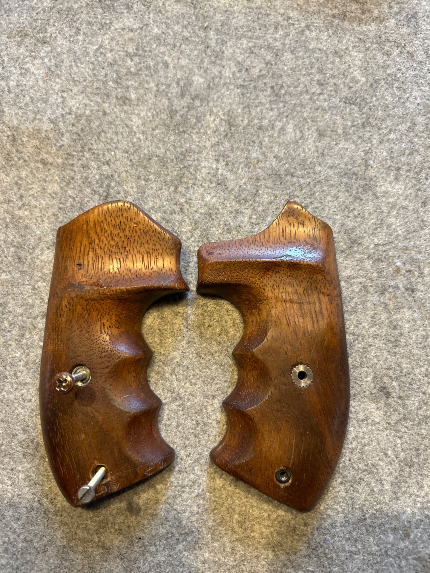 Griffschalen S&W Revolver – Bild 2