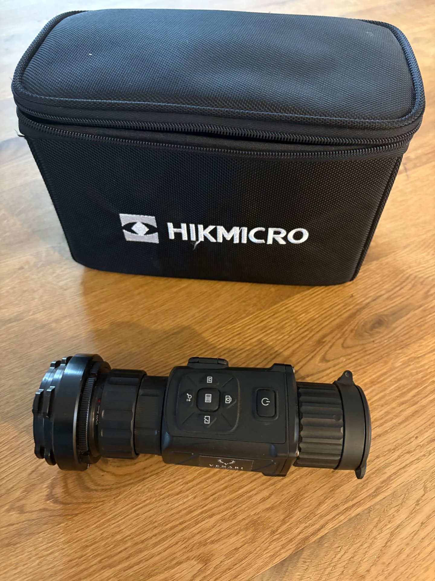 Hik Micro Thunder TH35C + Adapter – Bild 1