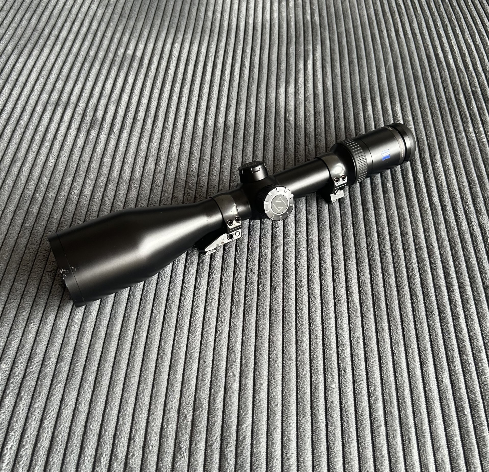 Zeiss Victory HT 3-12x56 – Bild 2