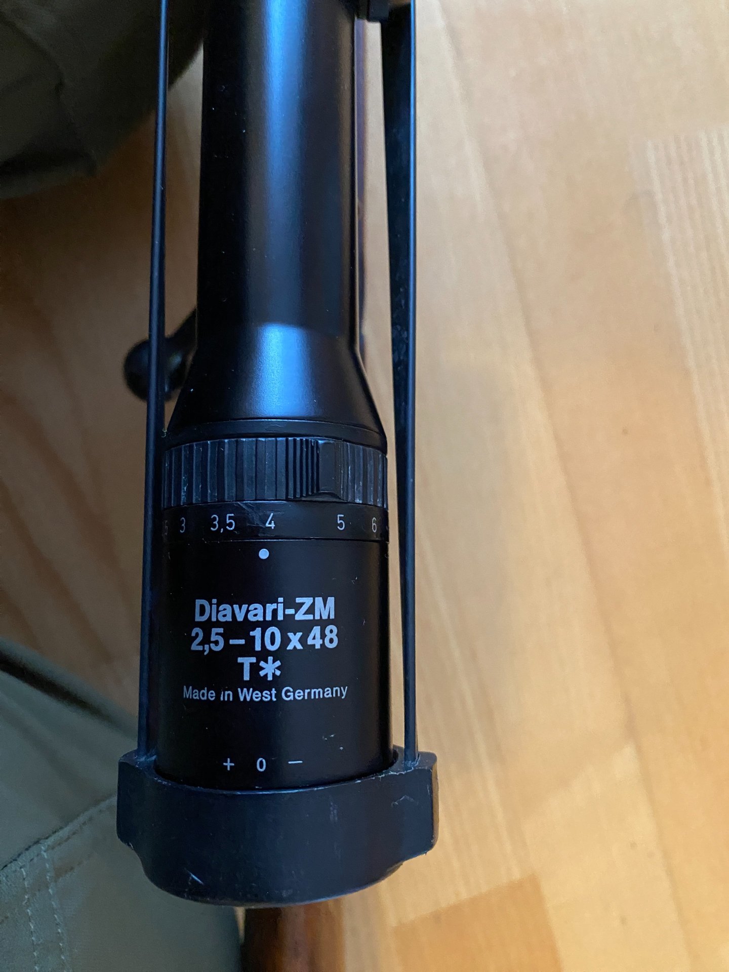 Sauer 200 Links, Kaliber .30-06 mit Zeiss Diavari-ZM 2,5-10x48T* – Bild 4