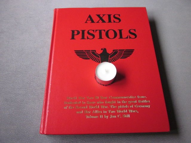 AXIS PISTOLS by Jan C. Still - Mauser K98k, DWM, Erfurt, Walther P38 PP PPK, C96, HSC, P08, Sauer 38 – Bild 1