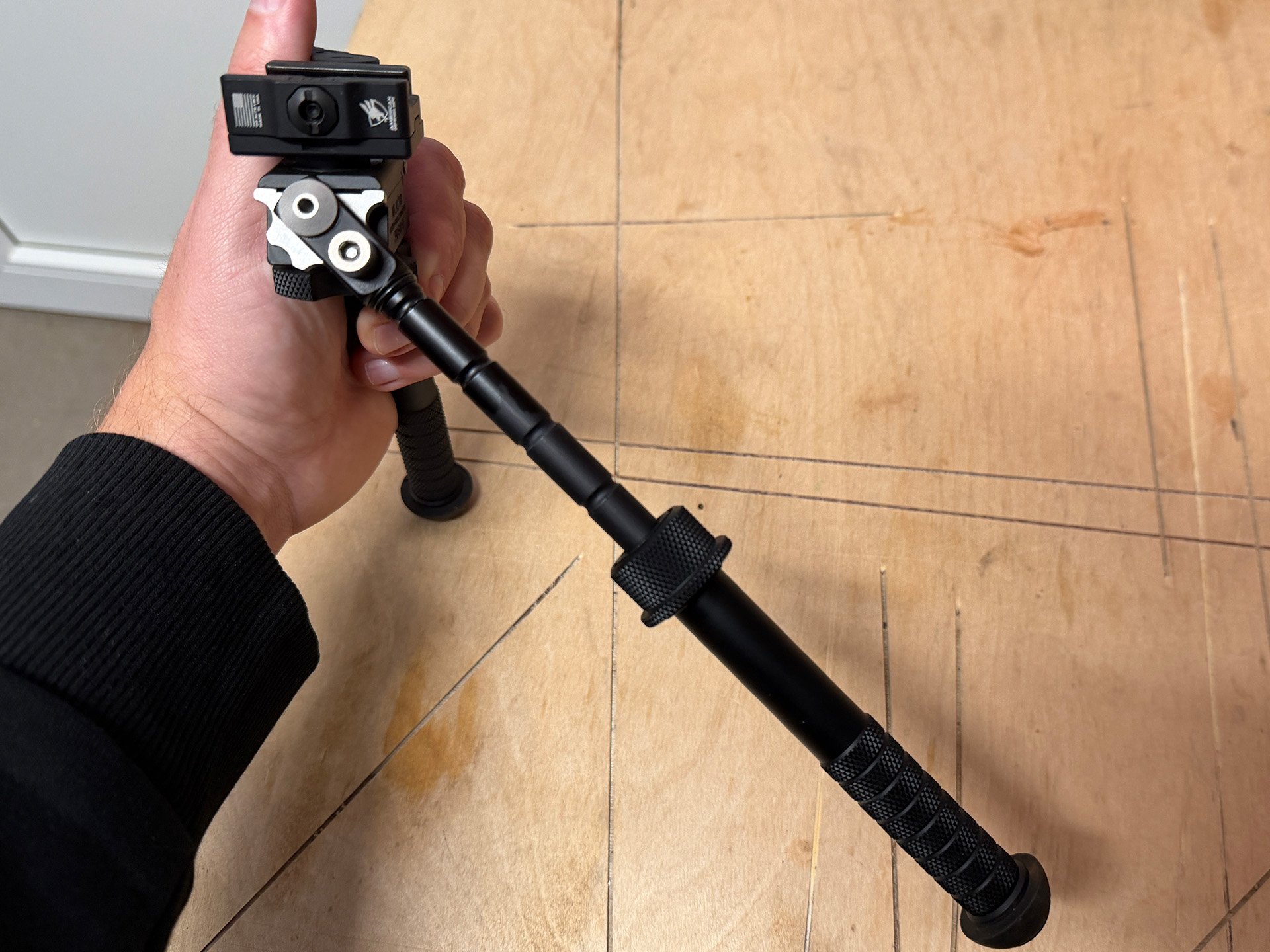 ATLAS V8 Zweibein / Bipod mit Schnellspannverschluss – Bild 2