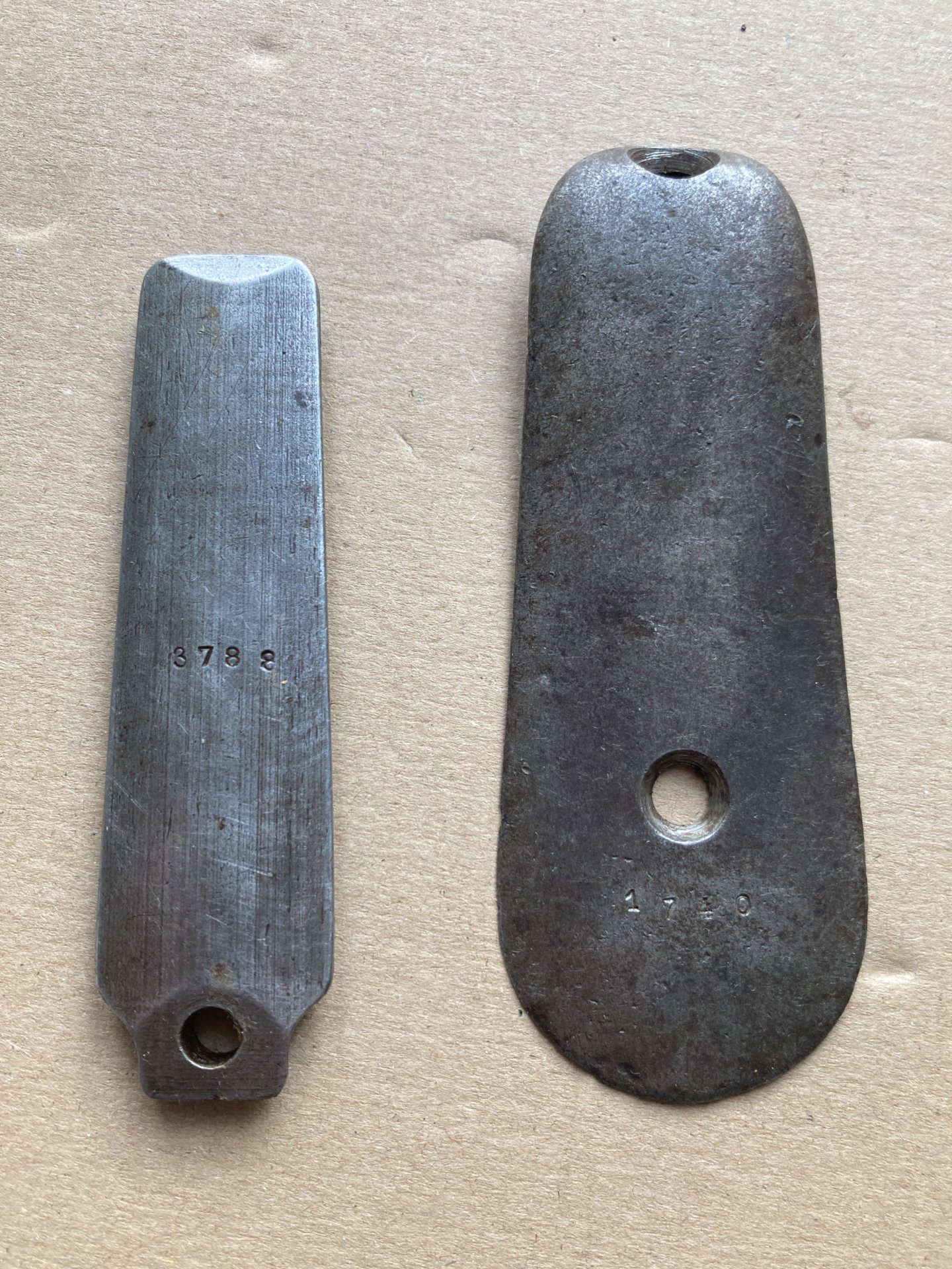 Gewehr 98 - Ersatzteile, tlw. kaiserliche Abnahmestempel Mauser – Bild 2