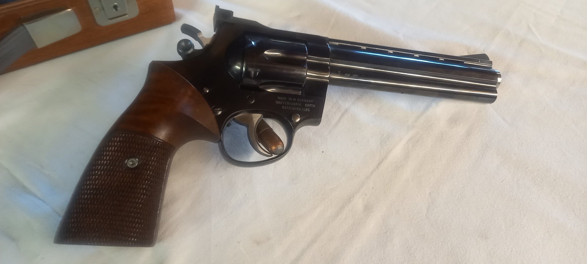 Korth Sportrevolver .22lr , Neuwertiger Zustand! OVP – Bild 5