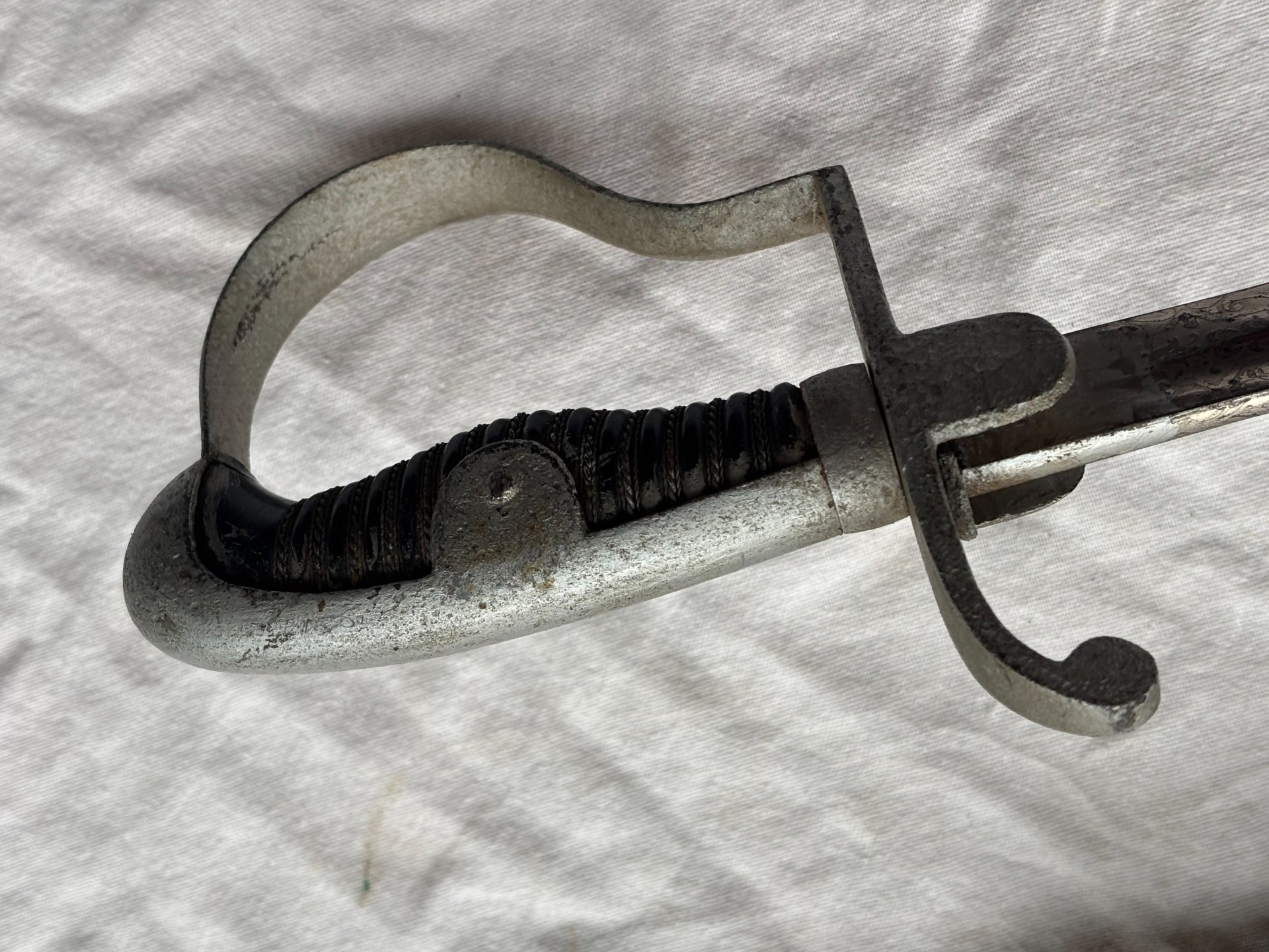 Preußen Artillerie Säbel Top Klingenätzung. 3.Preuß Art.Rgt. Kanonier Zug. Schwarze Metall Scheide – Bild 14