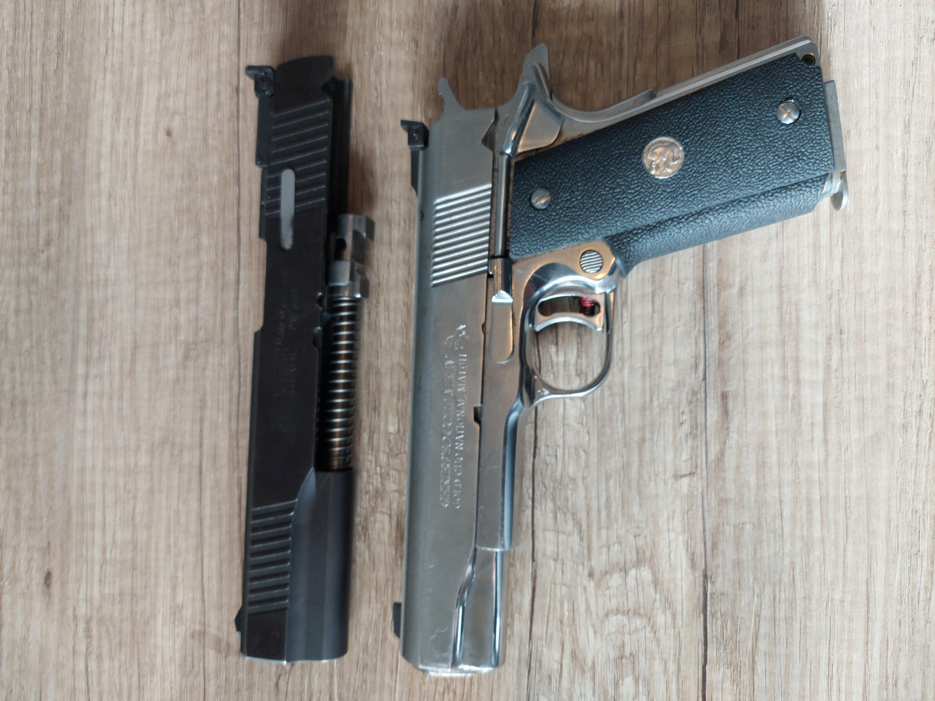 Pistole C O L T " Gold Cup " 45 ACP – Bild 2