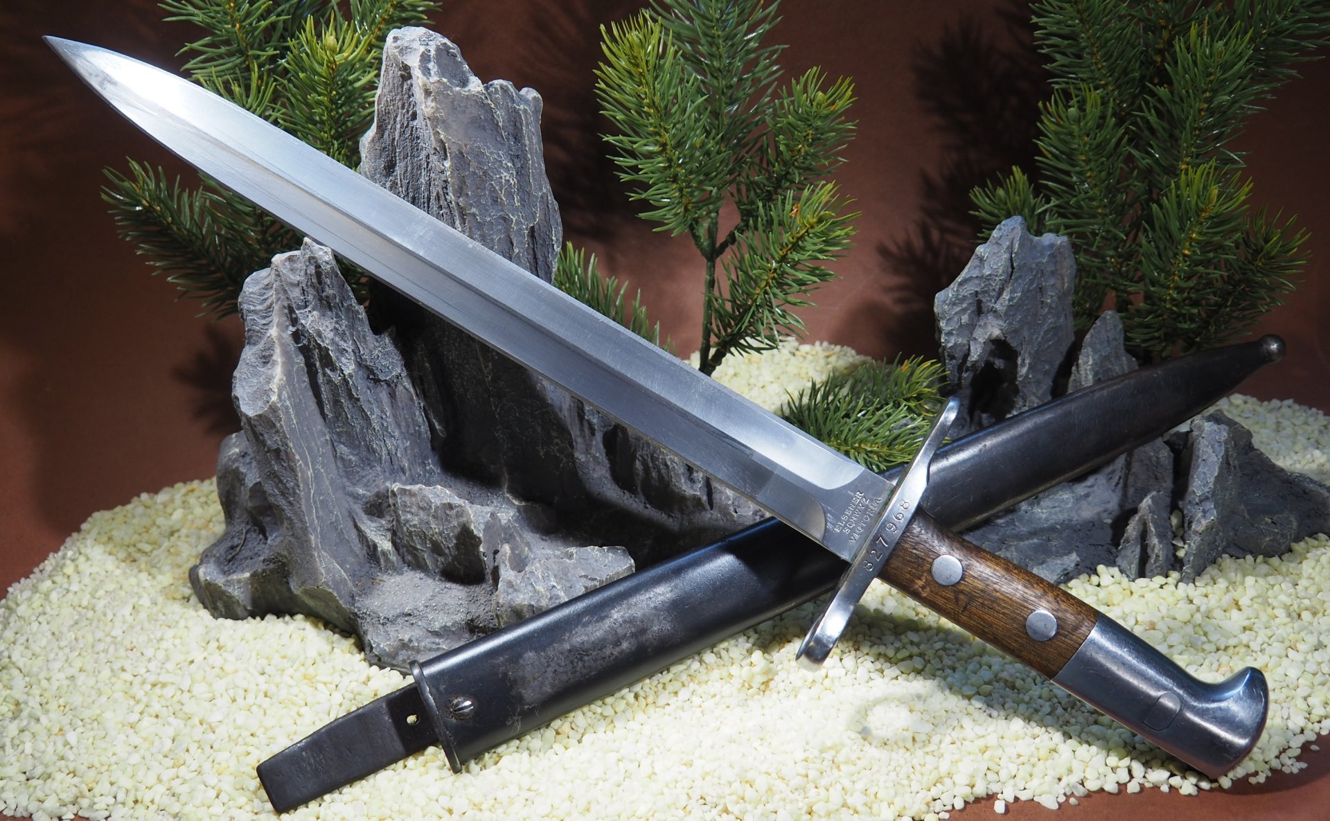 Sammlerstück ! Original Bajonett M1918 für K11 und K31 "Elsener Schwyz Victoria", mit Scheide, TOP ! – Bild 2