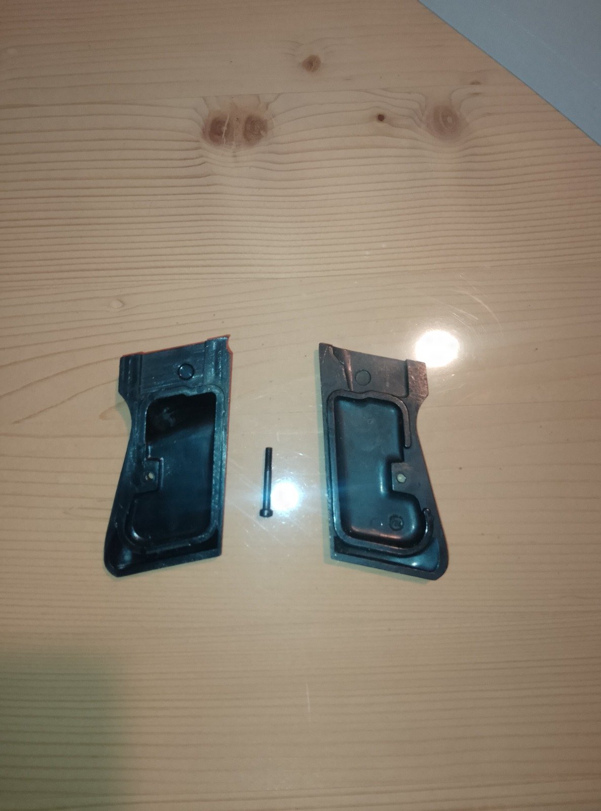 Griffschalen Walther PP – Bild 2