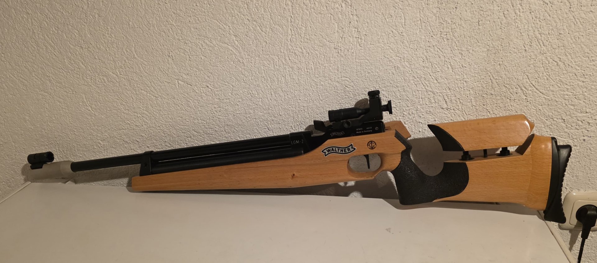 Walther LGM-2 Junior Match Luftgewehr – Bild 1