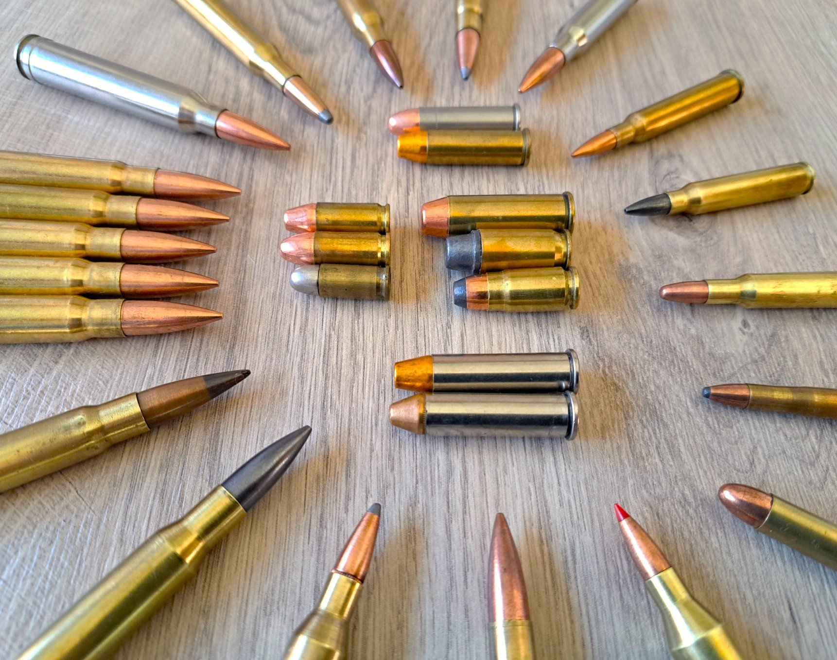 Konvolut Deko-Sammlerpatronen Militär- + Jagdmunition – Bild 1