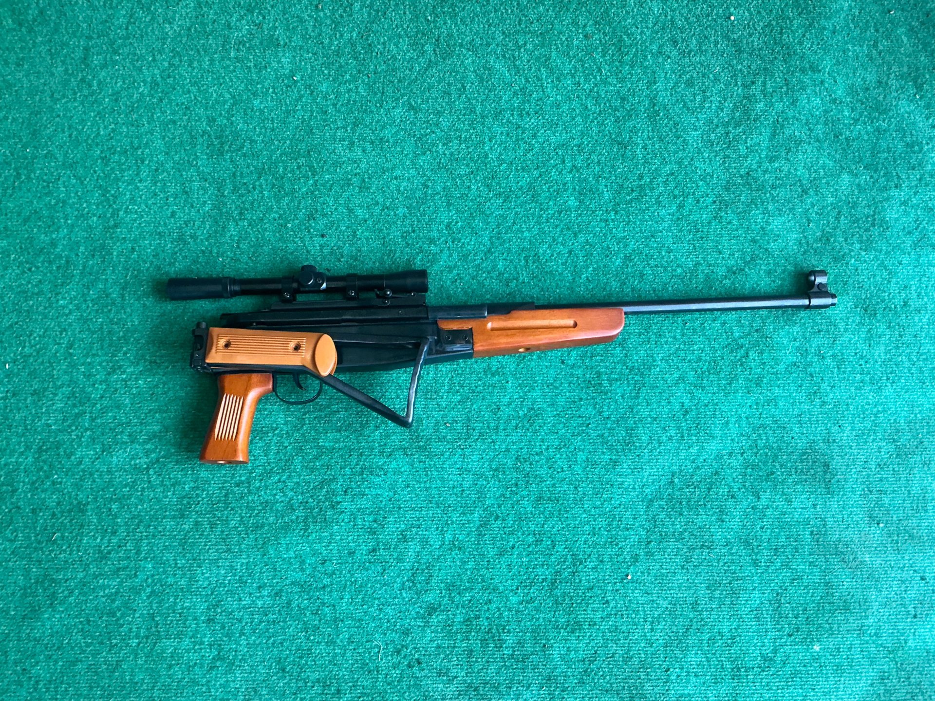 Seitenspanner Luftgewehr Typ AK 47 mit Zielfernrohr – Bild 2