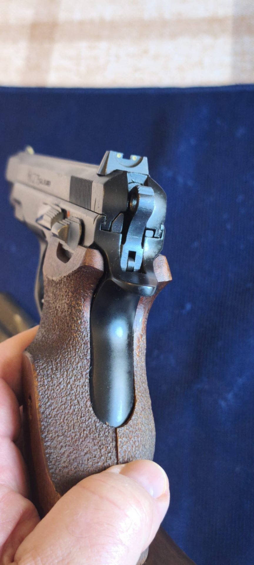 CZ 75 Sport, Kaliber 9 mm Luger, mit Sportgriff – Bild 2