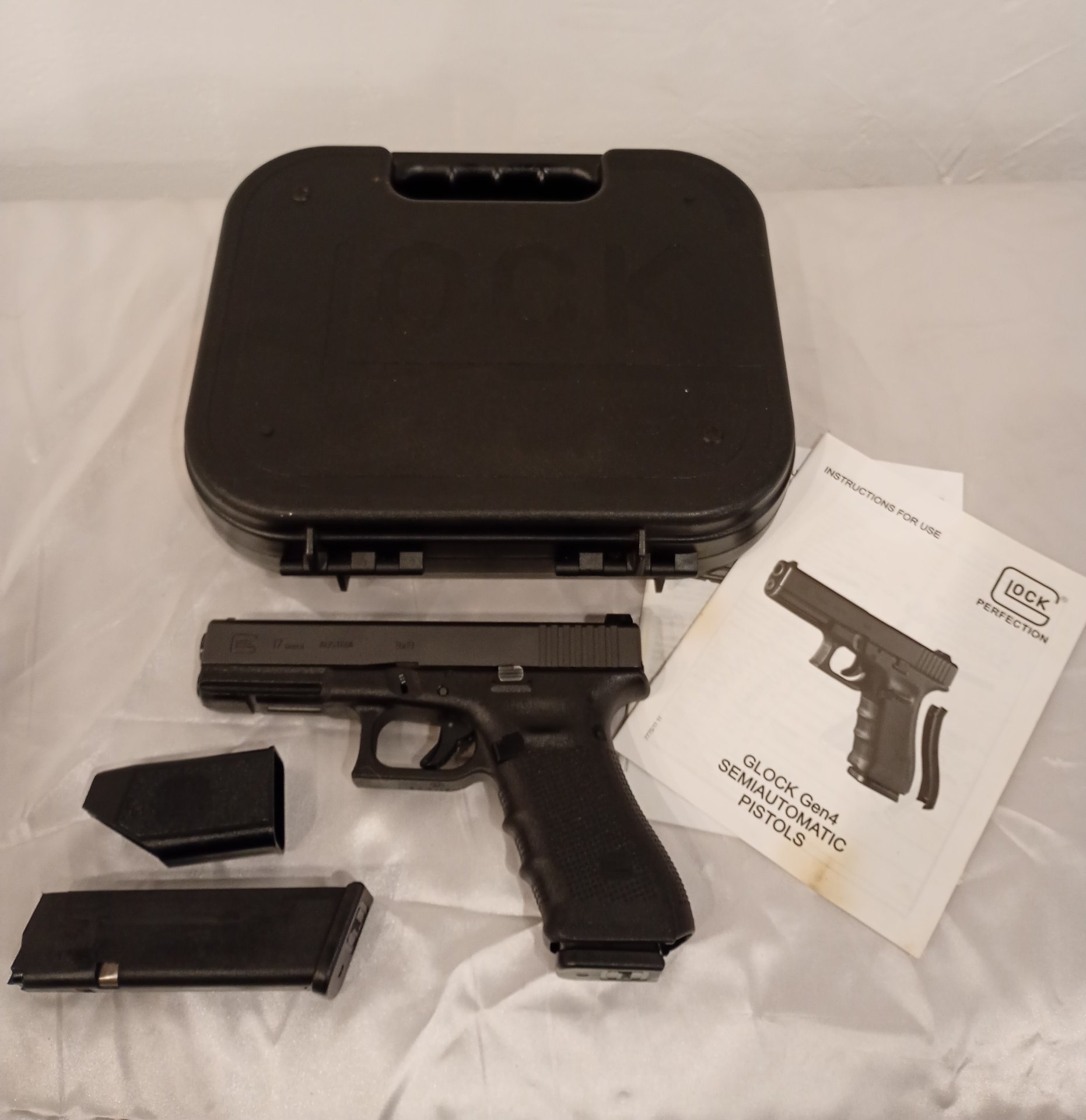 Glock 17 Generation 4 (17 Schuss), 9 mm Pistole – Bild 1