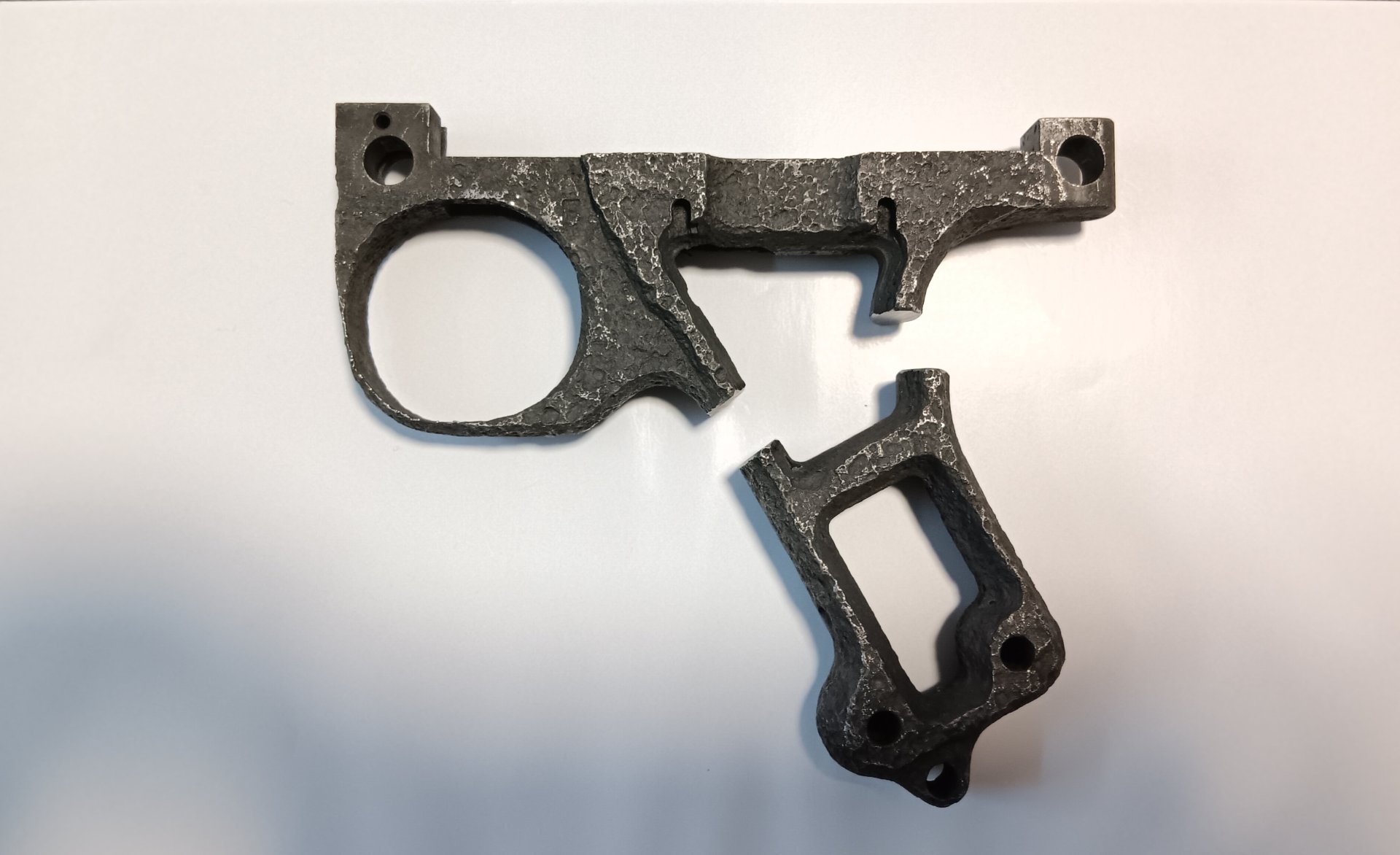 MG34 Griffstück Bodenfund leer zerschnitten – Bild 3