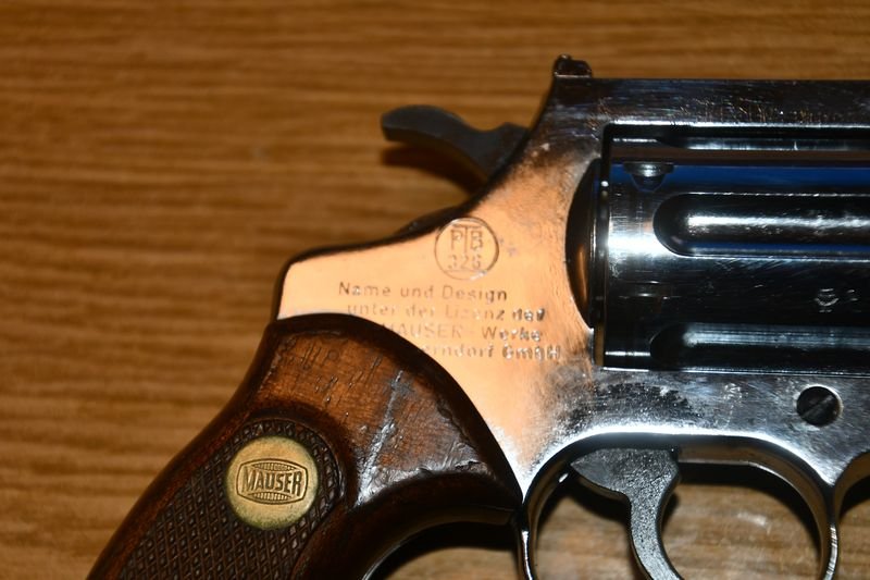 Mauser DA Revolver Mod. L100 Nickel, Cal. 380 Knall – Bild 3