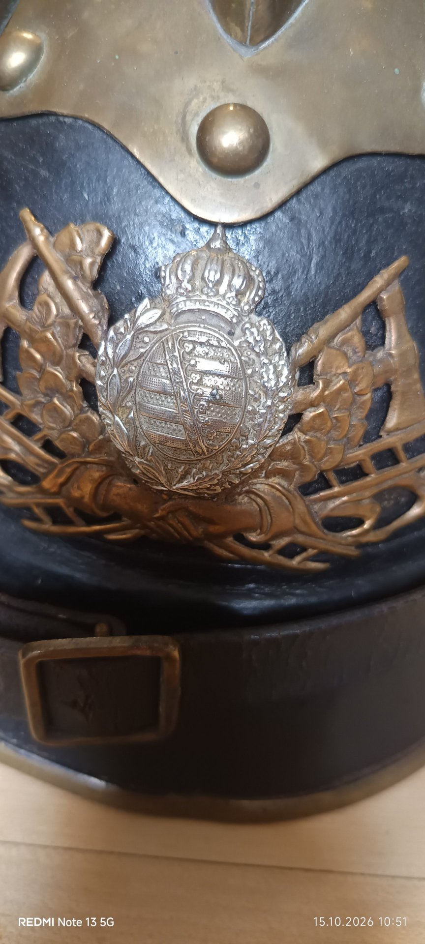 Alte Feuerwehr Helm – Bild 2