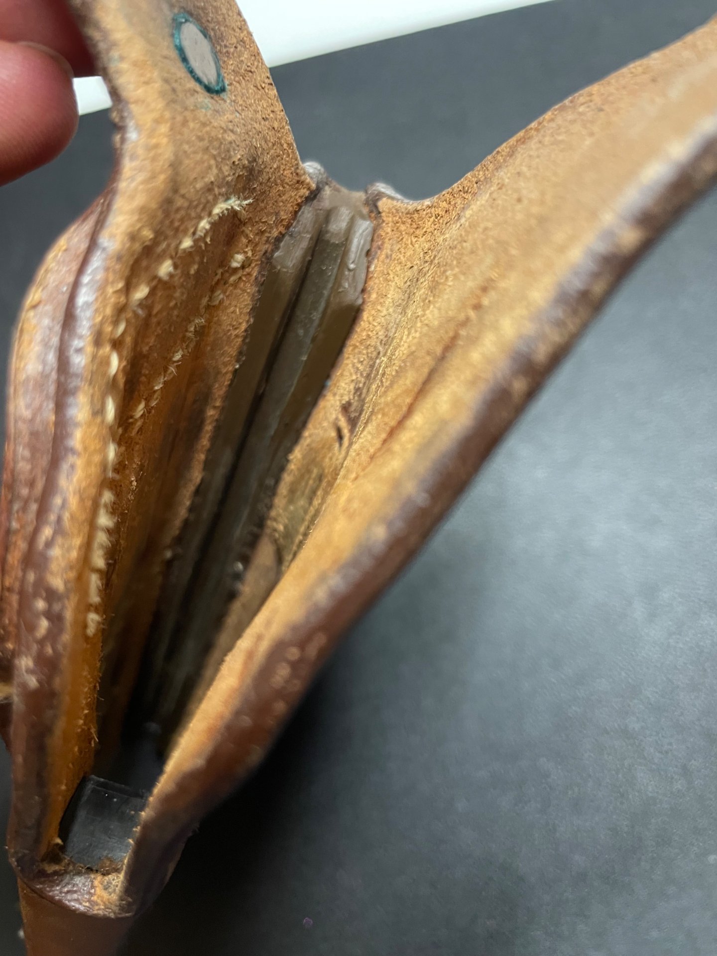 Safariland Modell 2 Vintage Lederholster für Colt 1911 .45 Auto – Korbgeflecht-Prägung – Bild 3