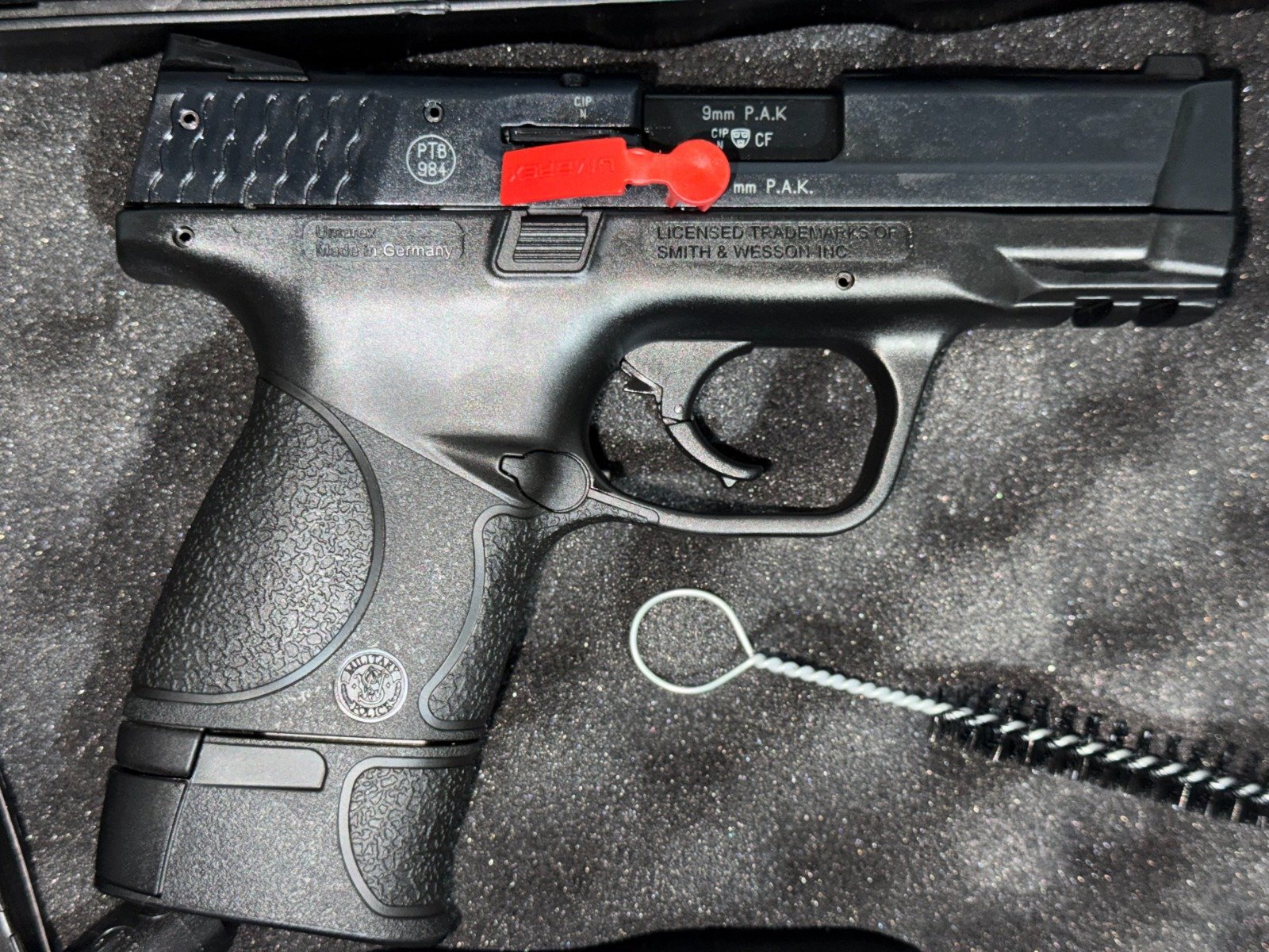 SSW SMITH&WESSN M&P 9c BLACK, KAL. 9 MM P.A.K. – Bild 2