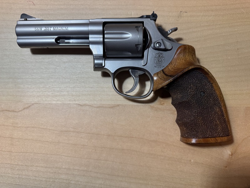 Smith & Wesson 686-5 .357 Security Special 4" – Bild 1
