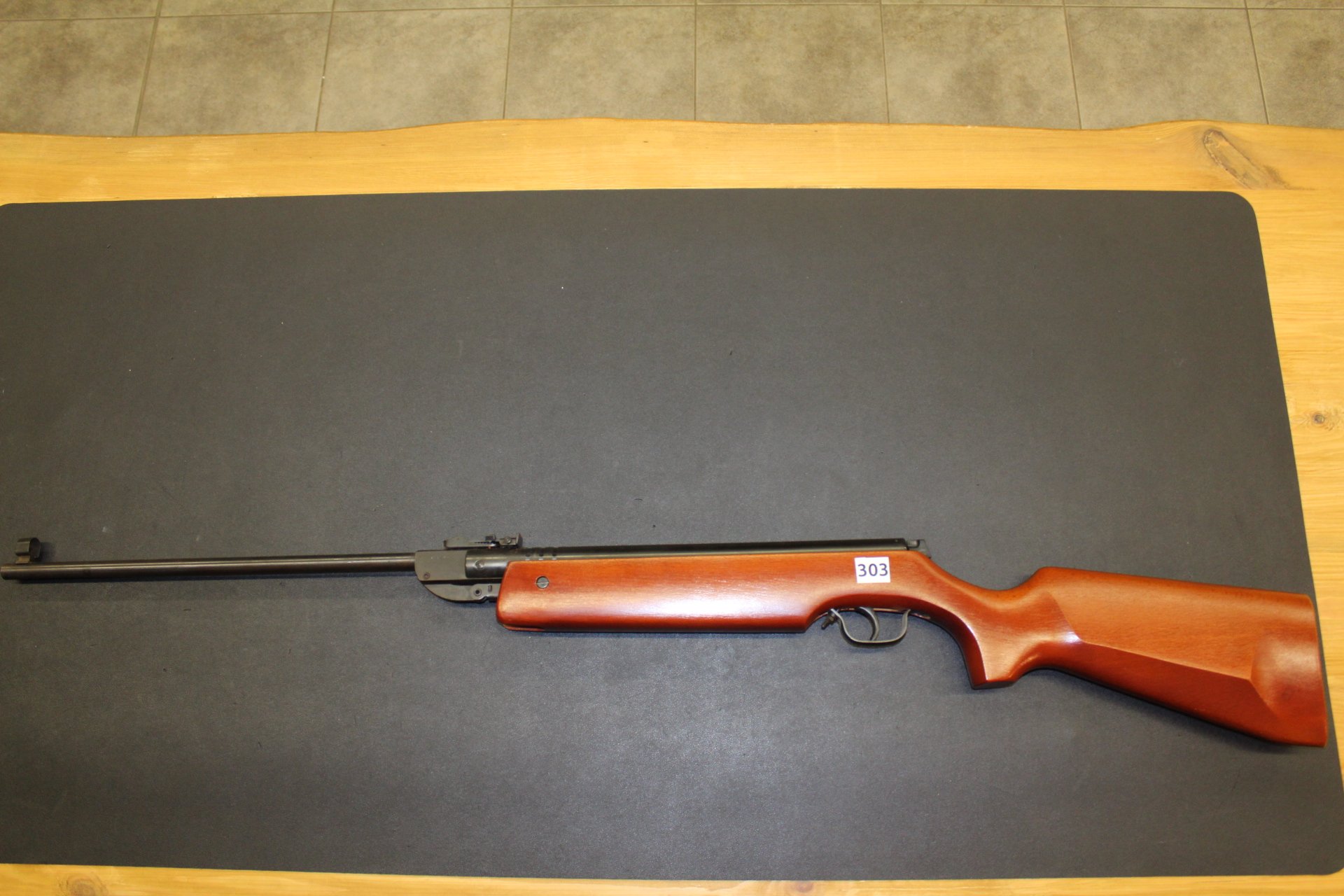 Suhler Luftgewehr Mod. 303 – Bild 1