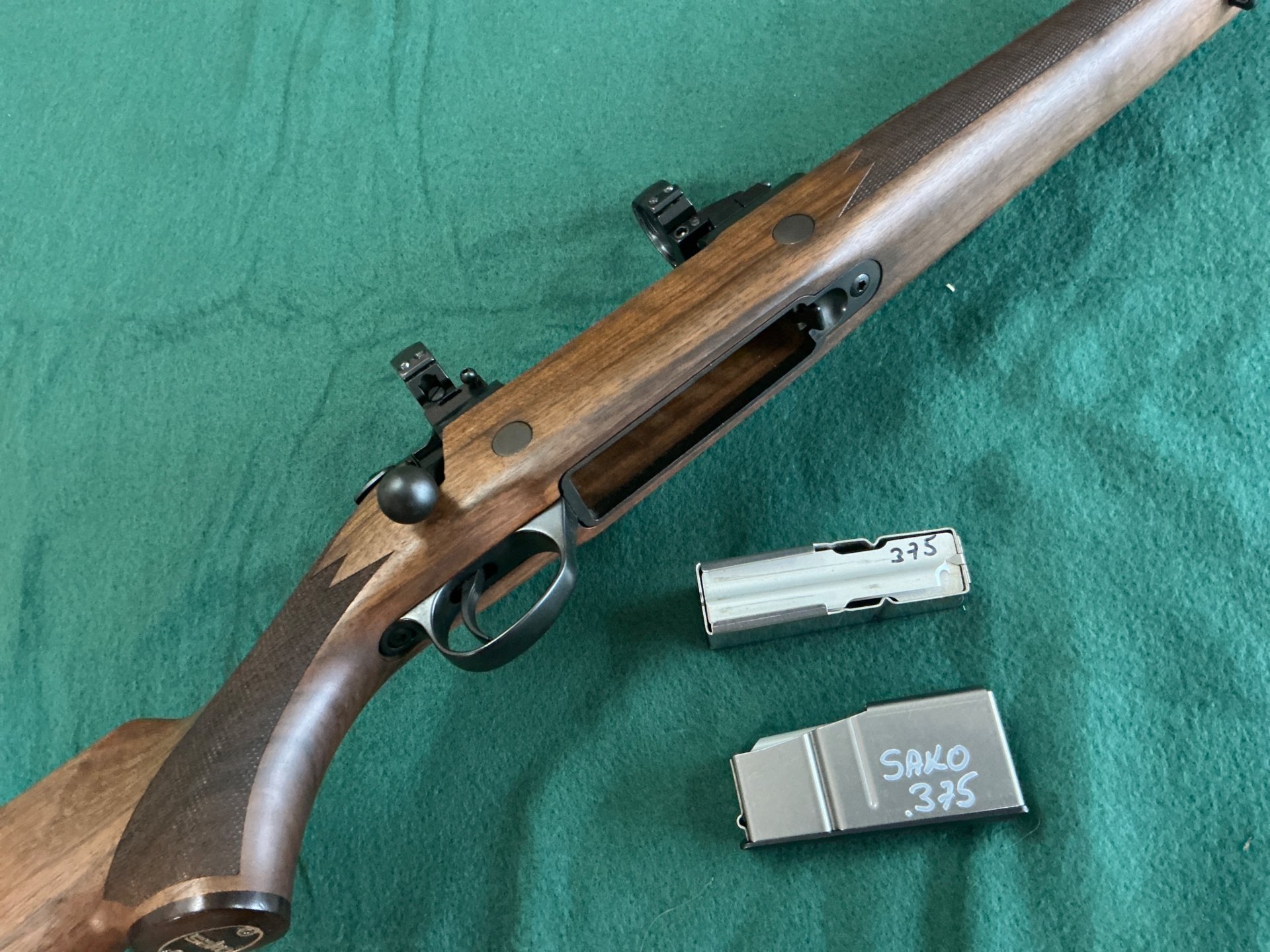 Sako Repetierbüchse Mod. 85 Kaliber 375H&H – Bild 4