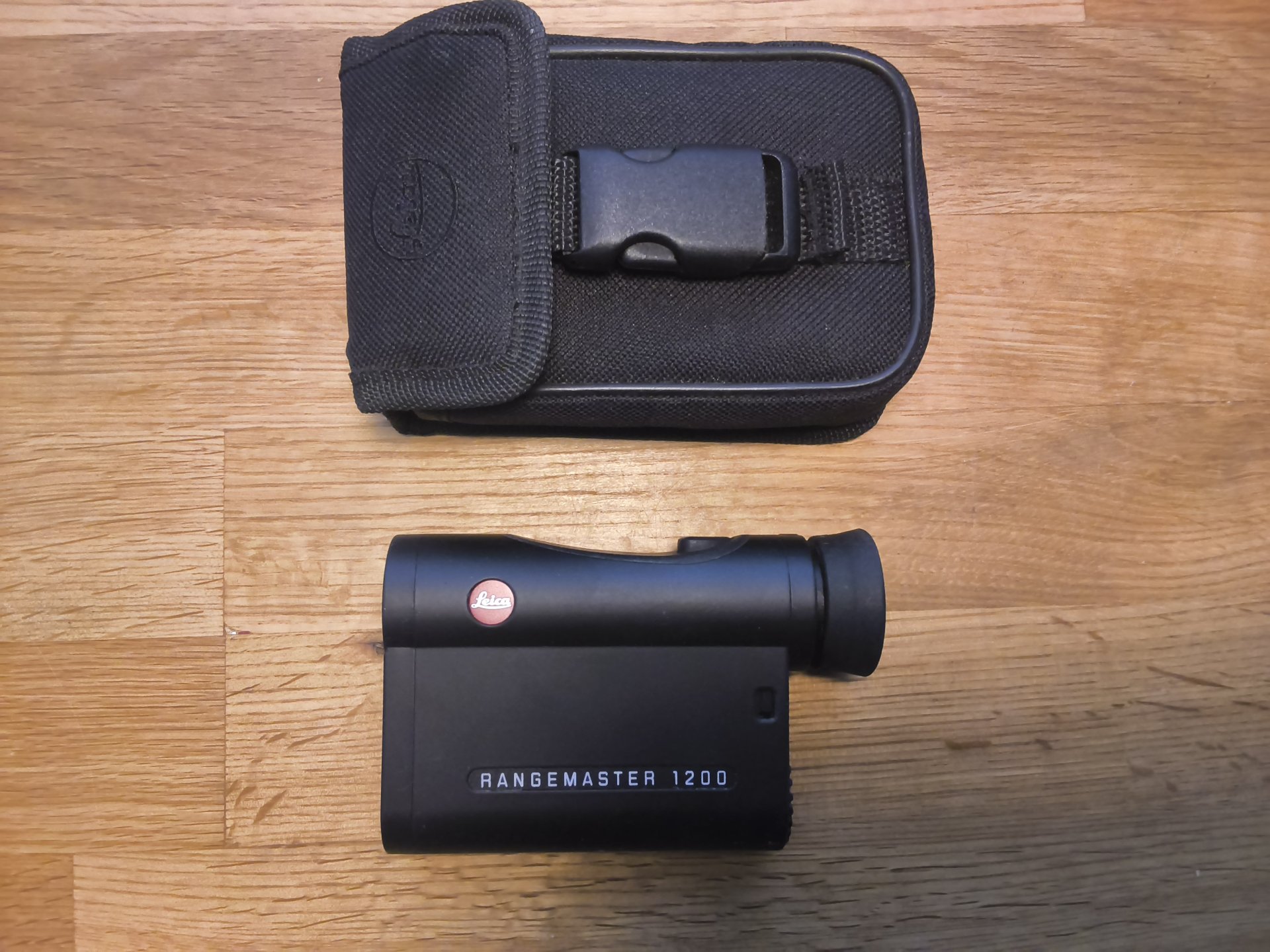 Leica CRF 1200 Entfernungsmesser Rangefinder – Bild 1