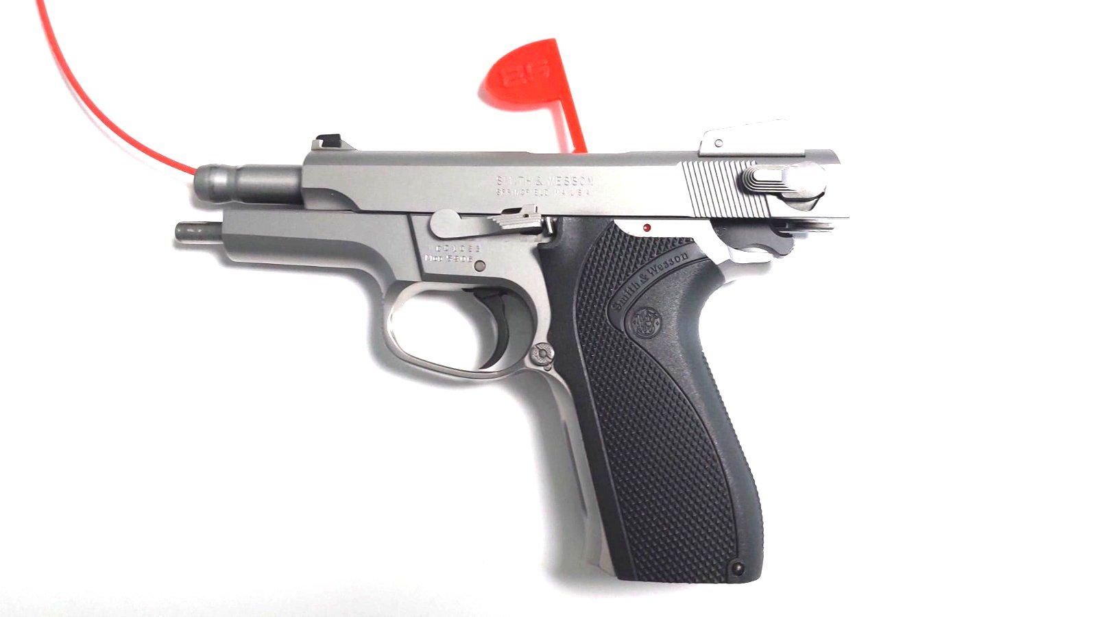 Pistole S&W Modell 5906, 4 Magazine, 5 Pufferpatronen, Waffentasche – Bild 6