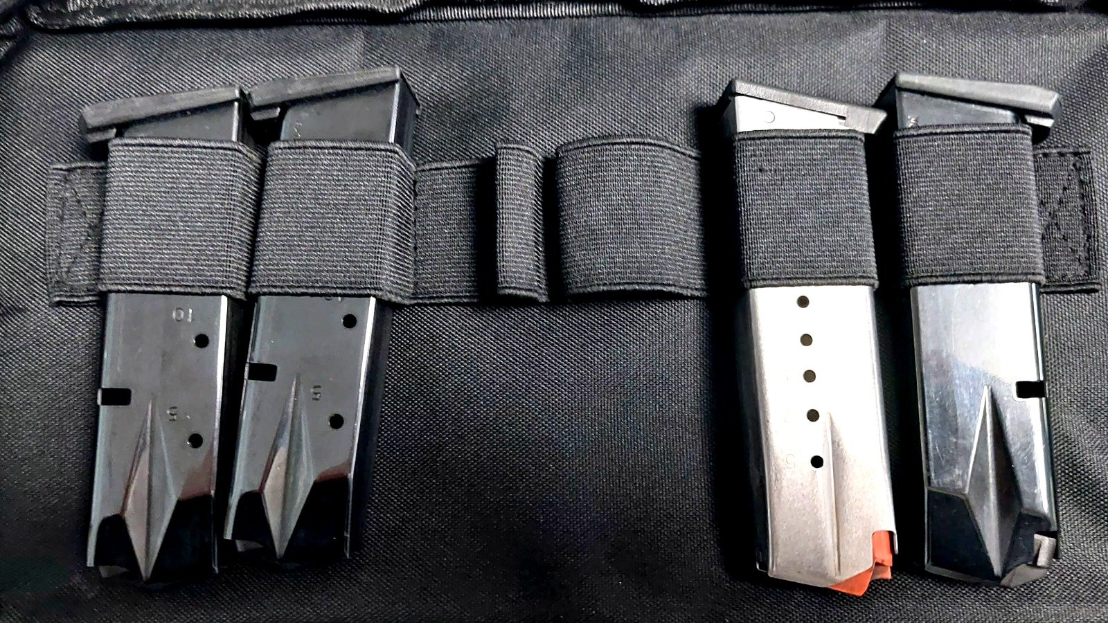 Pistole S&W Modell 5906, 4 Magazine, 5 Pufferpatronen, Waffentasche – Bild 11