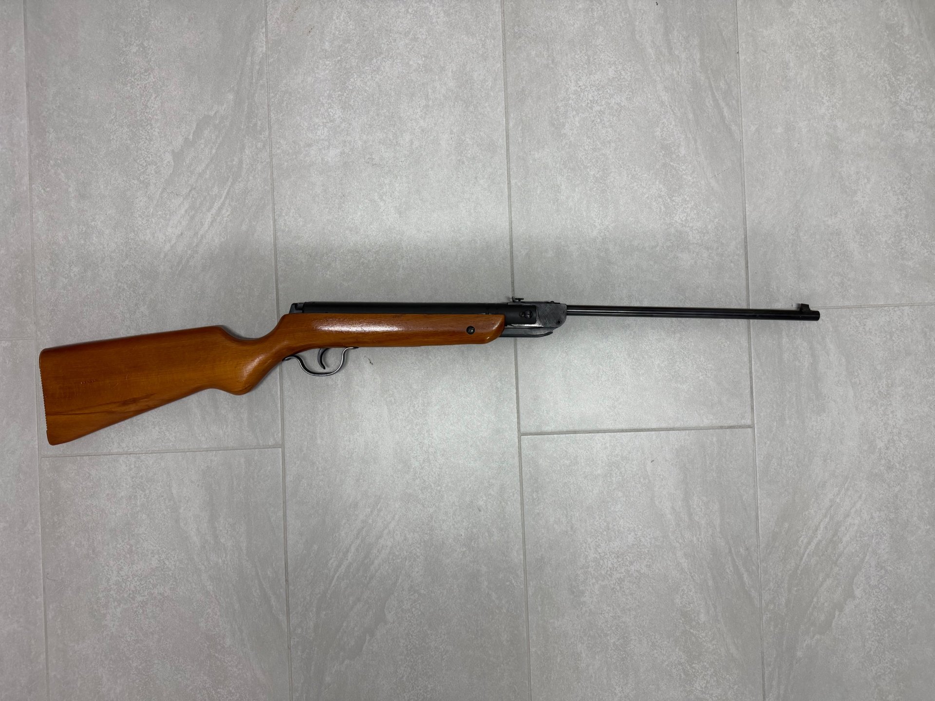 Haenel Modell 300 – DDR Luftgewehr – Bild 2